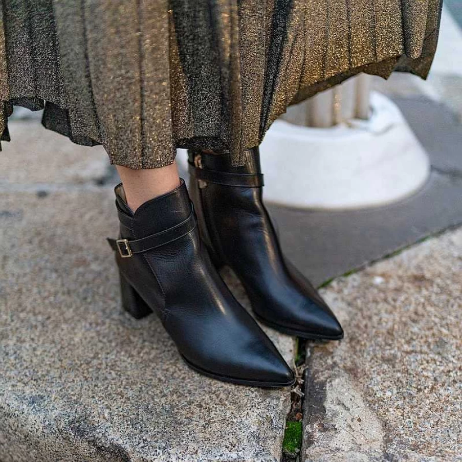 Chamberlan Women's Marceau Black Ankle Boots - C'Est Noir Style