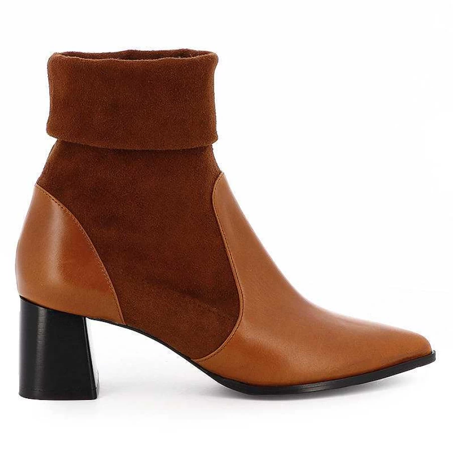 Chamberlan Women's Artemis Waterproof Hazelnut Ankle Boots for Outdoor Comfort