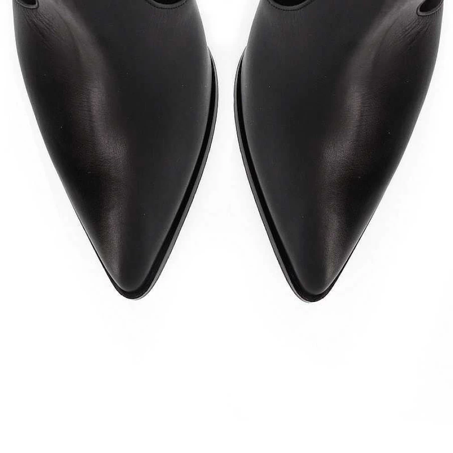Chamberlan Women's Artemis Boots in Black - C'Est Noir Style
