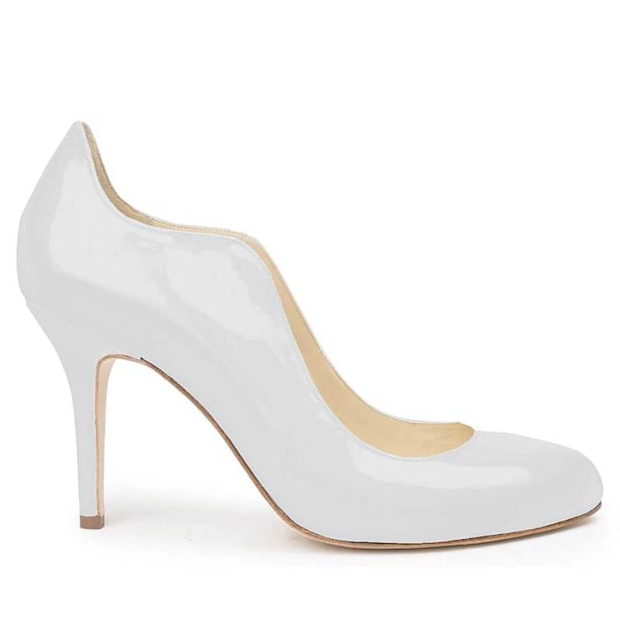 Chamberlan Women's White Bagatelle Pumps - Elegant Dunes Collection