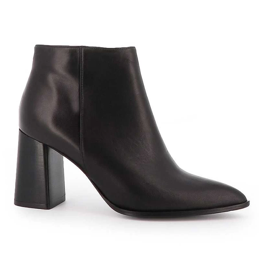 Chamberlan Women's Alma Black Ankle Boots - C'Est Noir Style