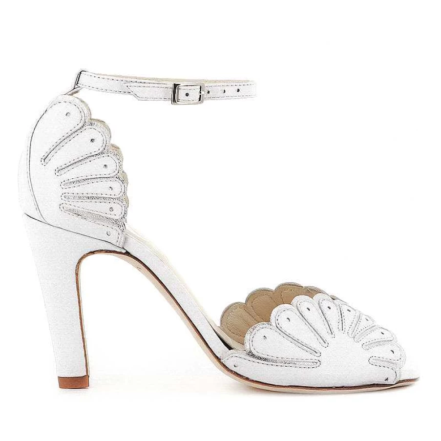 Chamberlan Women's Cabourg White Sandals | Comfortable & Stylish Footwear